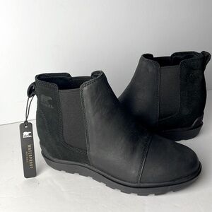 NEW Sorel Evie 2 Chelsea Black Ankle Boots